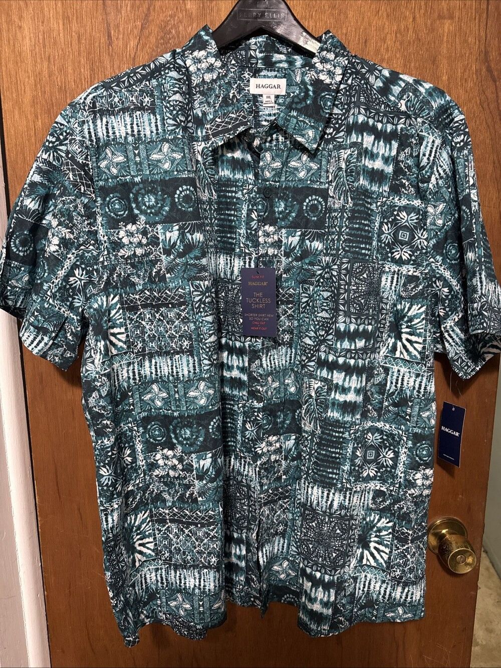 Haggar - Slim Fit - Men's - Tuckless - Short Sleeve - Button Shirt - Size XXL